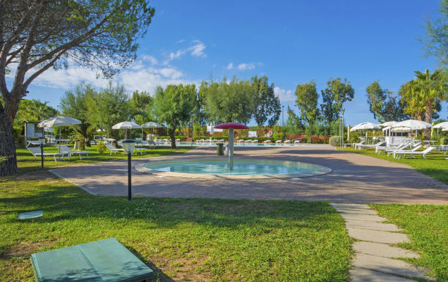 Cecina Mare - Photo 2